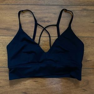 Alo yoga black sports bra